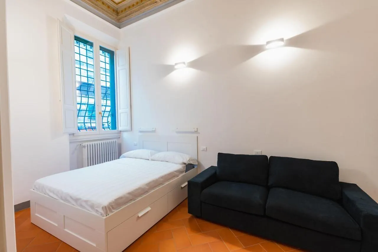 Big New Mattonaia Florence Apartment