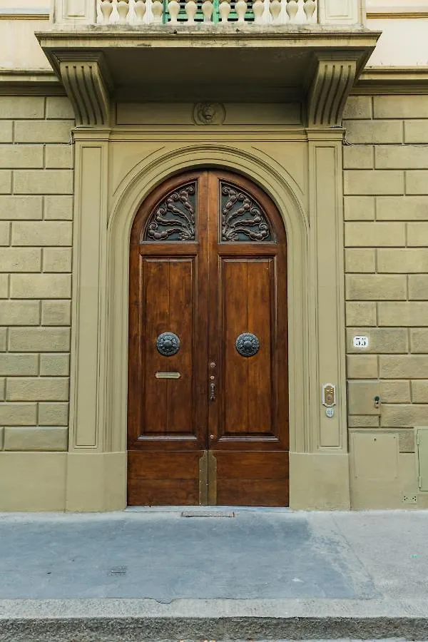 Big New Mattonaia Florence Apartment